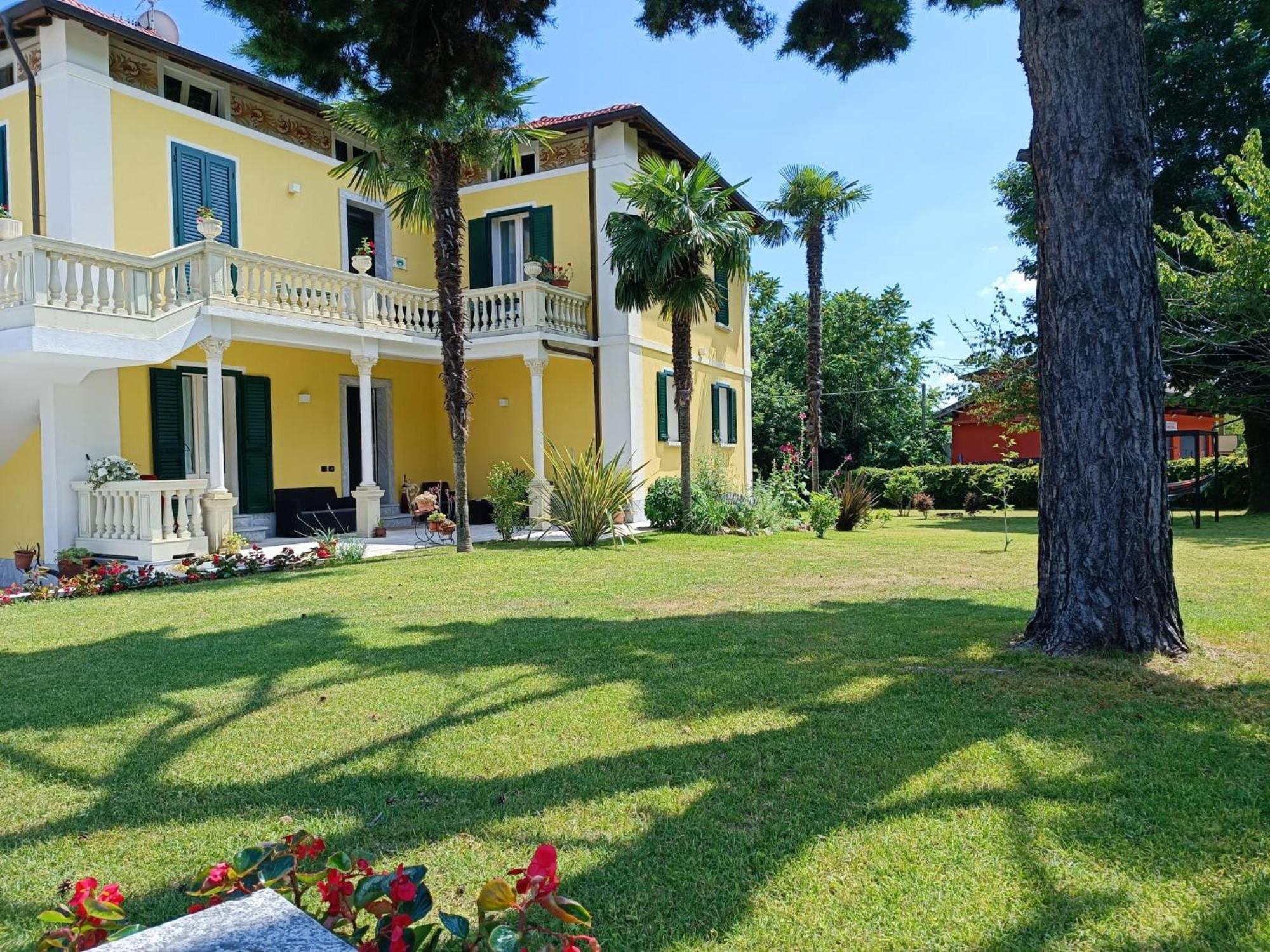 B&B Villa Preziosa Lago Maggiore Lesa Zewnętrze zdjęcie